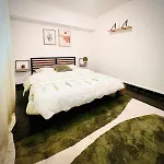 Les Fleurs De La Cite - T3 Parking Prive Et Terrasse Jardin Prive * قرقشونه