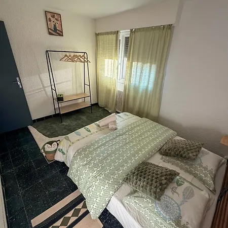 アパート Les Fleurs De La Cite - T3 Parking Prive Et Terrasse Jardin Prive *