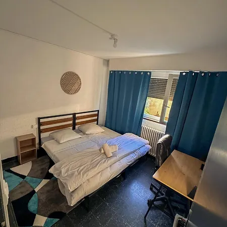 Apartman Les Fleurs De La Cite - T3 Parking Prive Et Terrasse Jardin Prive Carcassone