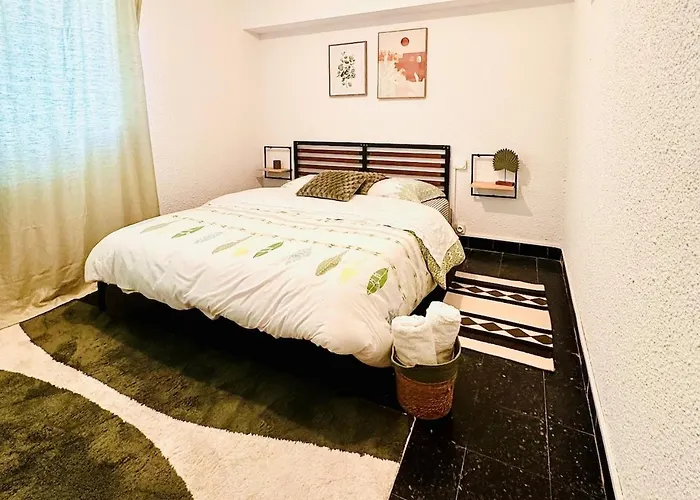 アパート Les Fleurs De La Cite - T3 Parking Prive Et Terrasse Jardin Prive