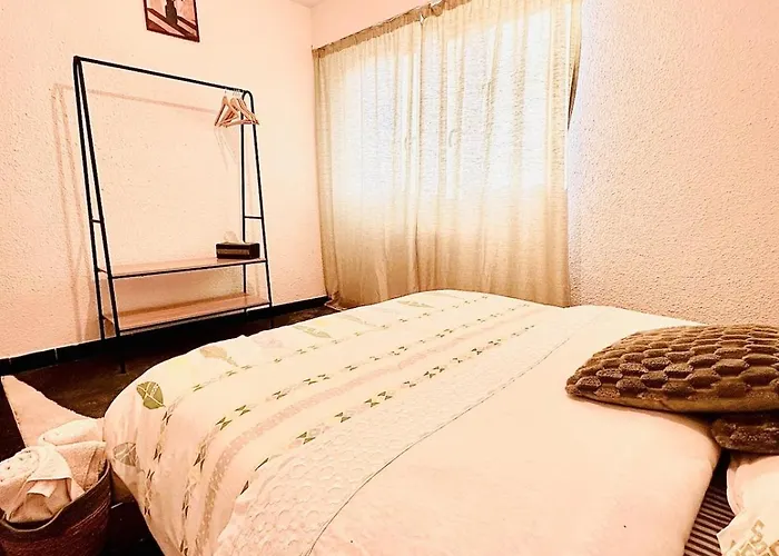 Les Fleurs De La Cite - T3 Parking Prive Et Terrasse Jardin Prive